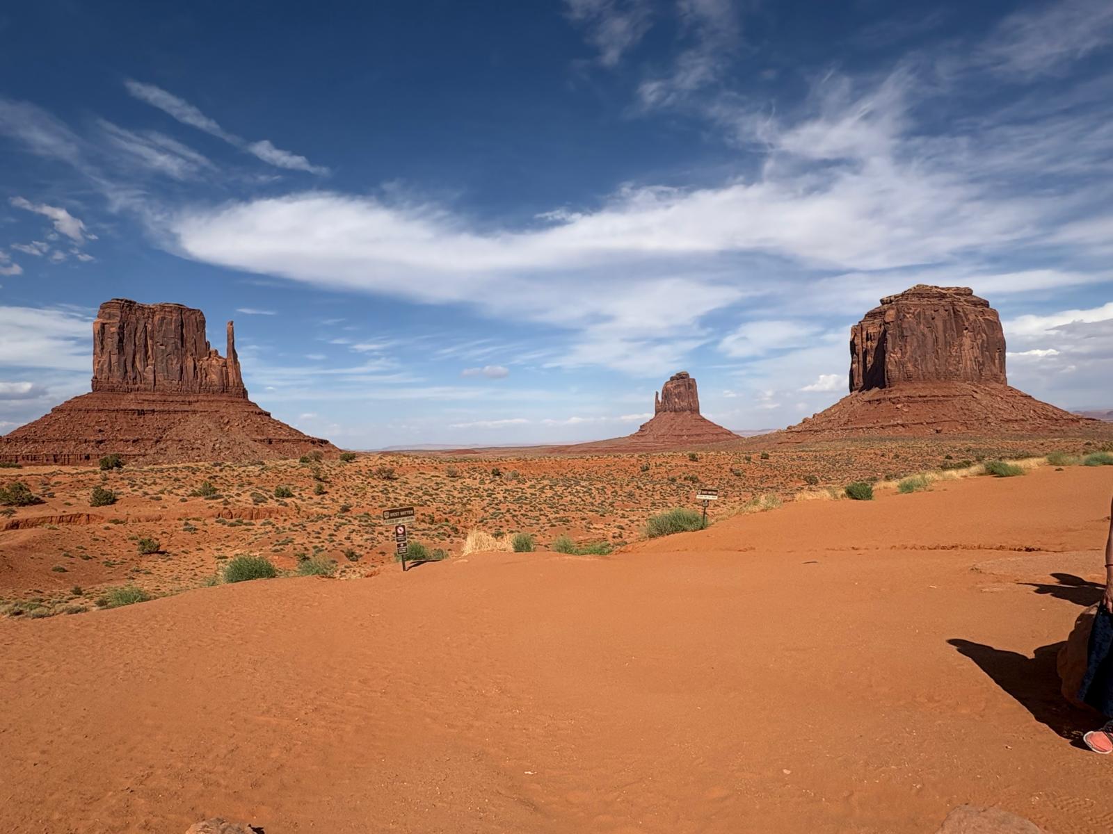 Panorama della Monument Valley fotografato durante un viaggio